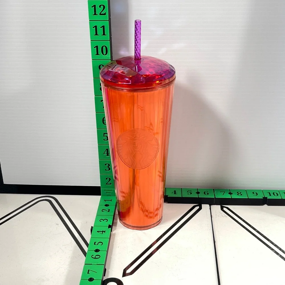 Starbucks Kaleidoscope Dragonfruit Pink‎ Faceted Dome Lid Venti Tumbler 24oz